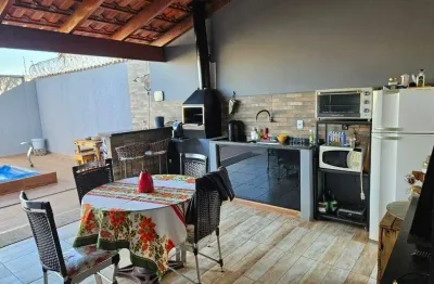 Casa à venda, 3 quartos, 1 suíte, 3 vagas, jardim patricia - uberlândia/mg