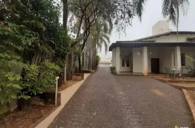 Casa à venda, 4 quartos, 4 suítes, 5 vagas, cidade jardim - uberlândia/mg