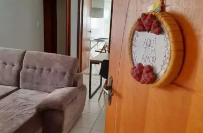 Apartamento com 2 quartos para alugar na Rua Jornalista João de Oliveira, Santa Mônica, Uberlândia