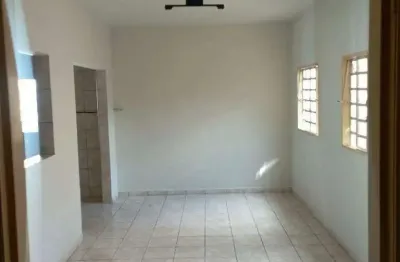 Casa à venda, 3 quartos, 4 vagas, saraiva - uberlândia/mg