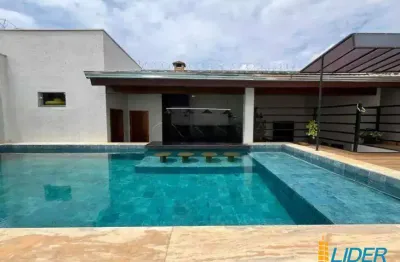 Casa à venda, 3 quartos, 1 suíte, 4 vagas, jaraguá - uberlândia/mg