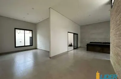 Casa à venda, 3 quartos, 3 suítes, 3 vagas, vigilato pereira - uberlândia/mg