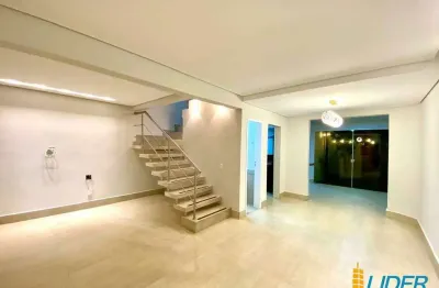 Casa à venda, 3 quartos, 1 suíte, 2 vagas, gavea - uberlândia/mg