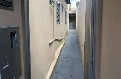 Casa à venda, 3 quartos, 1 vaga, planalto - uberlândia/mg