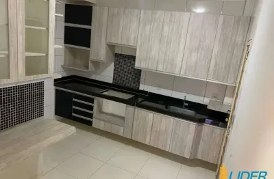 Apartamento à venda, 2 quartos, 1 suíte, 1 vaga, pampulha - uberlândia/mg
