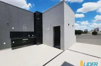 Cobertura à venda, 3 quartos, 2 suítes, 2 vagas, santa mônica - uberlândia/mg
