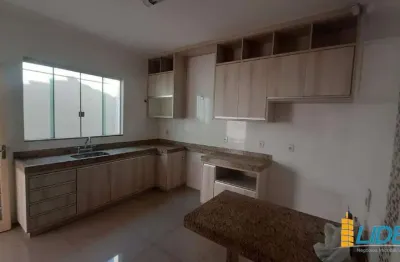 Casa para aluguel, 3 quartos, 3 suítes, 3 vagas, segismundo pereira - uberlândia/mg