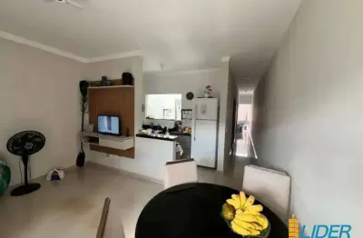 Casa à venda, 2 quartos, 1 suíte, 2 vagas, novo mundo - uberlândia/mg