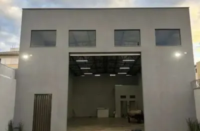 Excelente barracão no morumbi para comércio, oficina, armazenamentos, etc