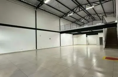 Barracão para aluguel, 1 quarto, custodio pereira - uberlândia/mg