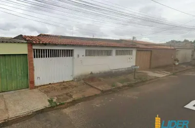 Casa à venda, 3 quartos, 2 vagas, sao jorge - uberlândia/mg