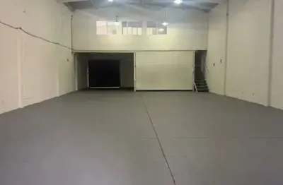 Barracão / Galpão / Depósito para alugar na Avenida Fernando Vilela, Daniel Fonseca, Uberlândia