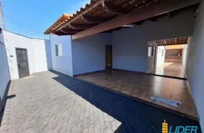 Casa à venda, 3 quartos, 1 suíte, 3 vagas, jardim patricia - uberlândia/mg