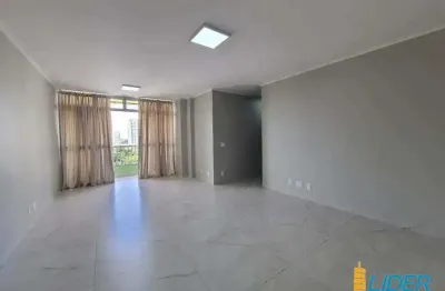 Apartamento à venda, 3 quartos, 1 suíte, 1 vaga, centro - uberlândia/mg