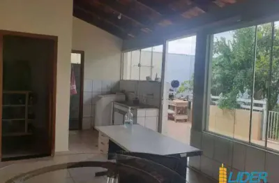 Casa à venda, 4 quartos, 1 suíte, 2 vagas, bom jesus - uberlândia/mg