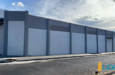 Casa para alugar na Avenida Terezina, Brasil, Uberlândia