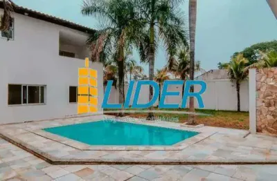 Casa à venda, 4 quartos, 2 suítes, 6 vagas, itapema sul - uberlândia/mg
