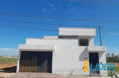 Casa à venda, 3 quartos, 1 suíte, 2 vagas, laranjeiras - uberlândia/mg