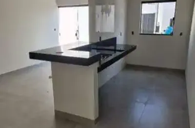 Ótimas casas novas com 70m2, sendo 02 casas em terreno de 240m2 à venda no bairro planalto