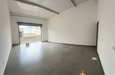 Cômodo comercial disponível para aluguel no granada