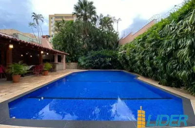 Casa à venda na Rua Coronel Constantino, Lidice, Uberlândia