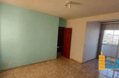 Excelente apartamento, espaçoso em ótima localização