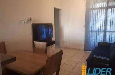 Apartamento com 2 quartos para alugar na Rua João Pereira da Silva, Santa Mônica, Uberlândia