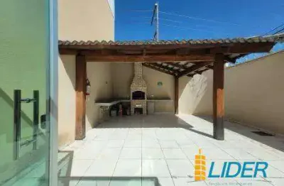 Ótimo sobrado com 90,00m2 de construção à venda em condomínio fechado no bairro saraiva