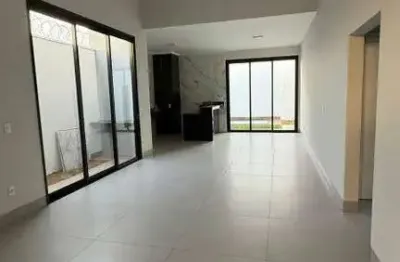 Casa com 3 quartos à venda na Rua Leonel Henrique Vitorino, Novo Mundo, Uberlândia