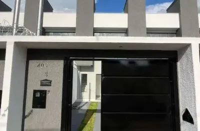 Excelente sobrado com 100,00m2 de construção sendo 03 quartos à venda em localização privilegiado no bairro novo mundo