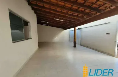 Casa à venda, 3 quartos, 1 suíte, 3 vagas, minas gerais - uberlândia/mg