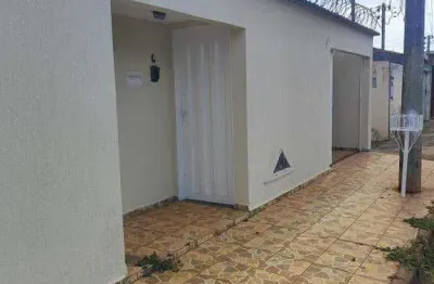 Bela casa térrea com 130m2 de construção em terreno de 400m2 à venda no bairro minas gerais
