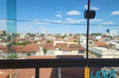 Apartamento locaçao no em santa mônica, uberlândia – r$ 2.100,00