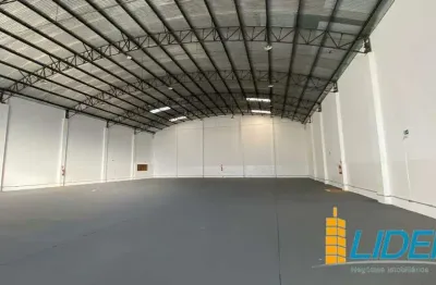Barracão com 932m² - amplo, bem localizado e pronto para o seu negócio!