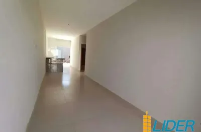 Casa à venda, 2 quartos, 1 suíte, 2 vagas, jardim europa - uberlândia/mg