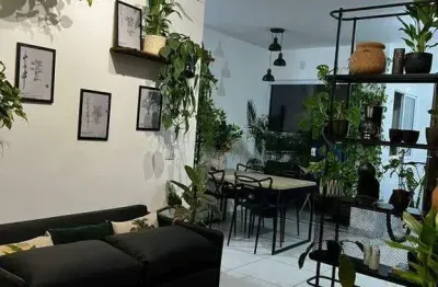 Lindo apartamento mobiliado com uma incrível decoração e paisagismo, pronto para morar no novo mundo