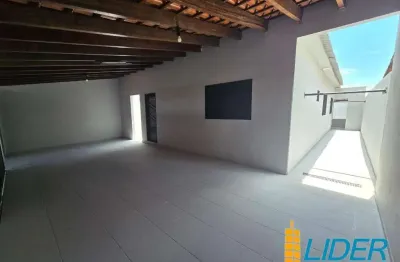 Casa à venda, 3 quartos, 3 vagas, jardim brasilia - uberlândia/mg