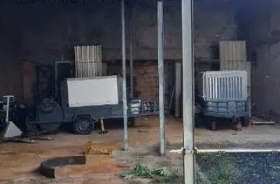 Barracão / Galpão / Depósito à venda na Rua Francisco Pinto, Lagoinha, Uberlândia