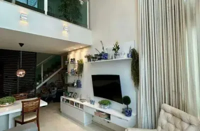 Belíssima cobertura duplex com 140,60m2 de área privativa, toda montada de armários planejados à venda próxima ao praia clube no bairro patrimônio
