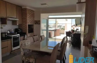 Cobertura à venda, 3 quartos, 2 suítes, 2 vagas, presidente roosevelt - uberlândia/mg