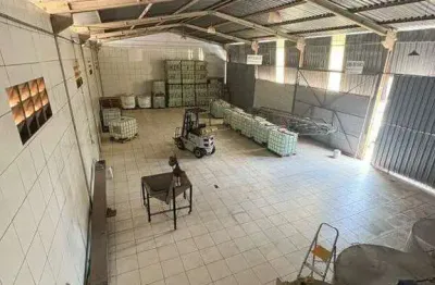 Barracão / Galpão / Depósito para alugar na Rua Aguapé, Chácaras Tubalina e Quartel, Uberlândia