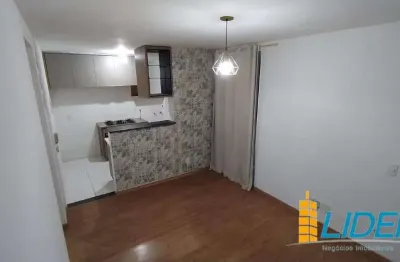 Ótimo apartamento com 50m2 de área privativa à venda em condomínio com área de lazer no bairro jardim holanda