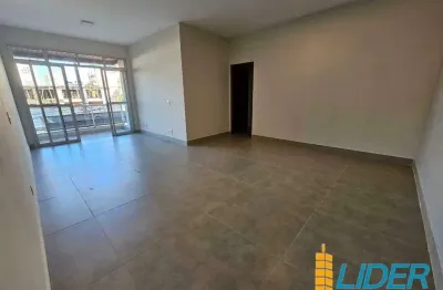 Apartamento à venda, 3 quartos, 1 suíte, 2 vagas, cazeca - uberlândia/mg