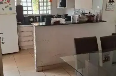 Casa à venda, 3 quartos, 1 suíte, 1 vaga, tocantins - uberlândia/mg