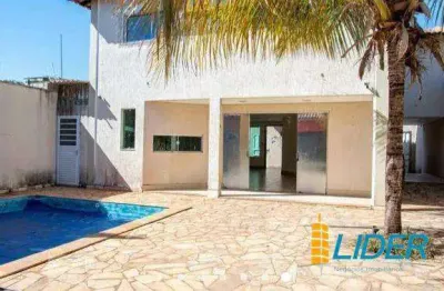 Casa com 3 quartos para alugar na Rua Tunísia, Tibery, Uberlândia