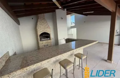 Casa à venda, 4 quartos, 5 vagas, CIDADE JARDIM - Uberlândia/MG