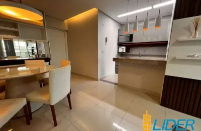 Apartamento com 2 quartos para alugar na Rua José Miguel Saramago, Santa Mônica, Uberlândia