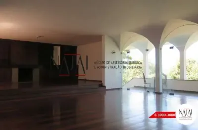 Vendo excelente casa com 4 quartos no jardim botânico