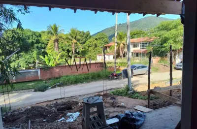 Vendo casa 03 qtos 01 suite em são jose do imbassaí-márica.rj.