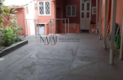 Vendo excelente terreno com 2 casas construídas no engenho novo